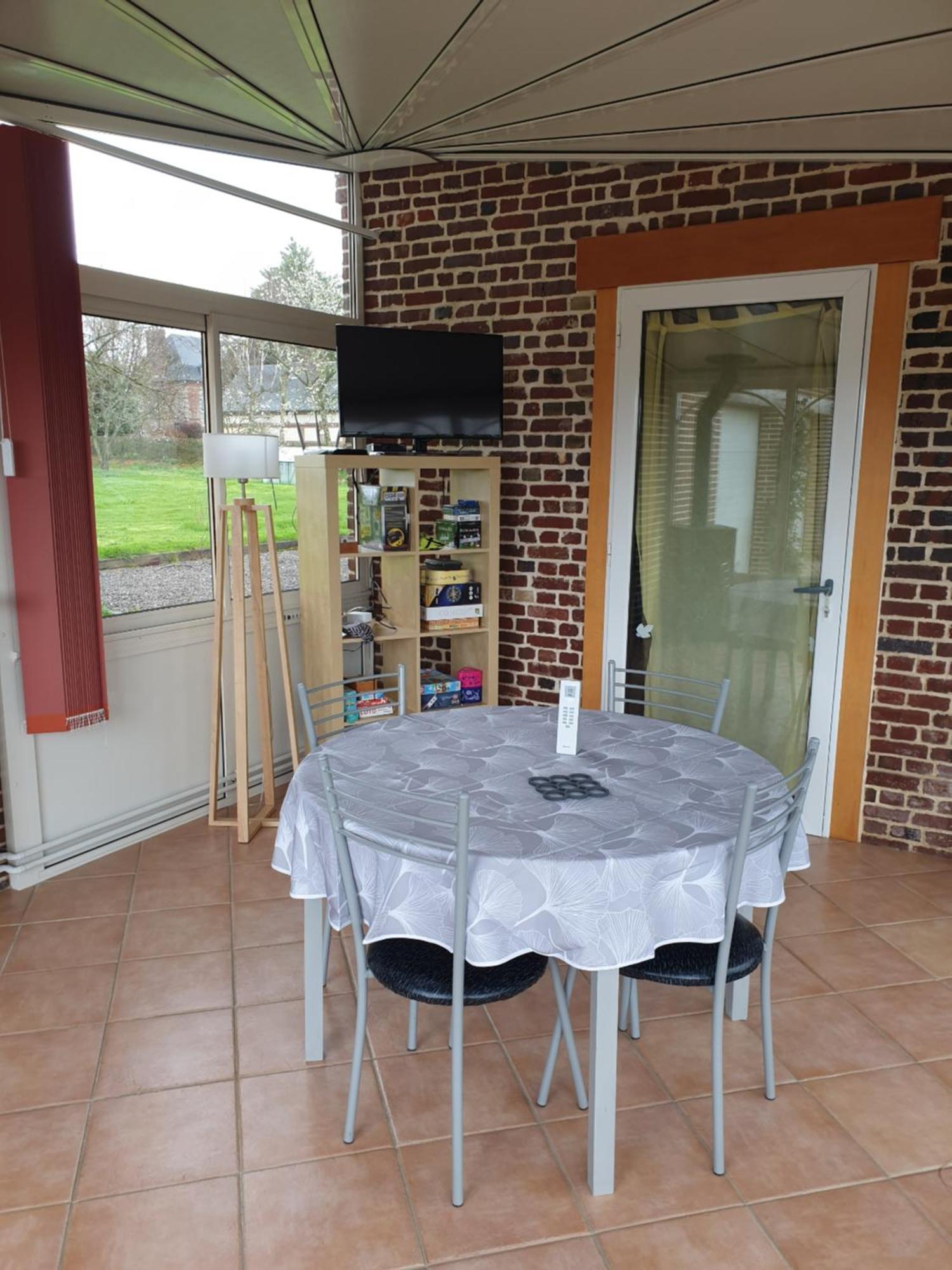 Le Gite Du Bois Du Fil Vassonville Buitenkant foto